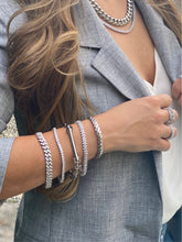 Load image into Gallery viewer, Celeste Oval Link Bar Bracelet in silver