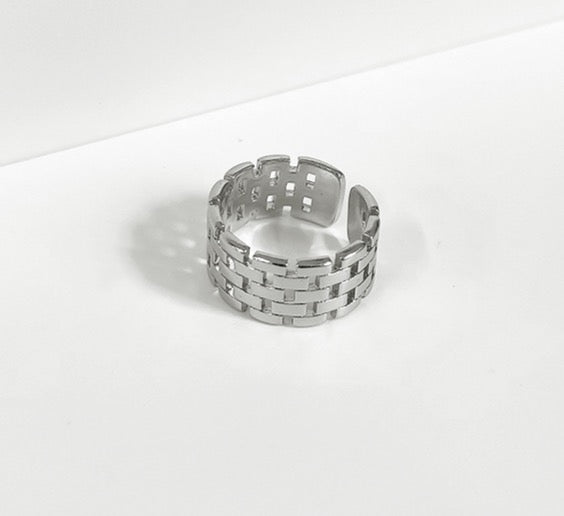 Charley Watch Band Link Ring in silver
