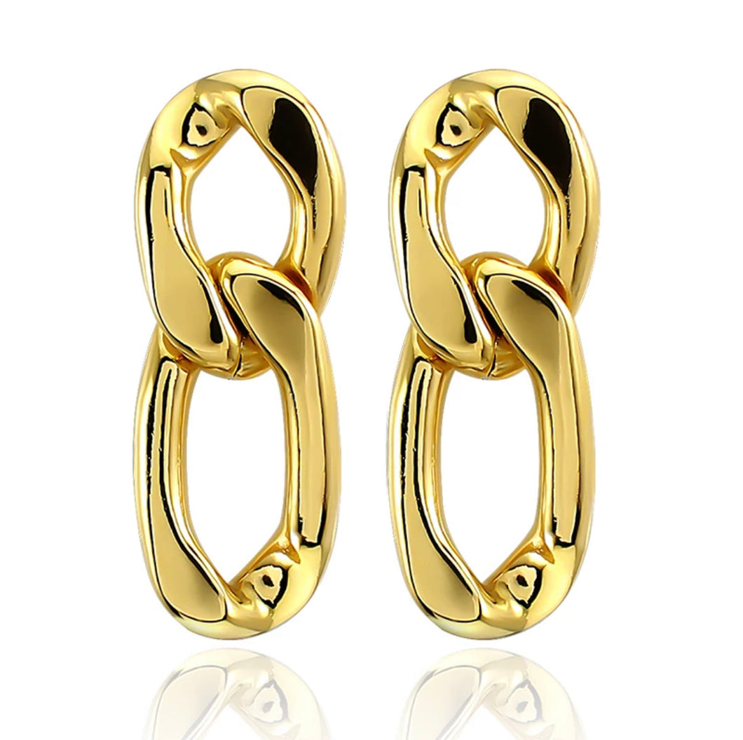 Gold Curb link earrings