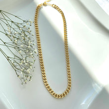 Load image into Gallery viewer, Cuban Link Chain gold plated
