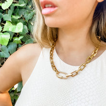 Load image into Gallery viewer, Brie necklace
