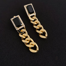 Charger l&#39;image dans la galerie, Lola Onyx Curb Chain and Earrings Set
