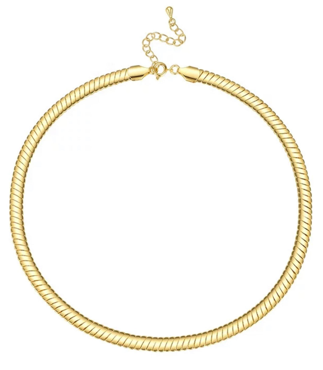 Snake chain 18 karat gold necklace